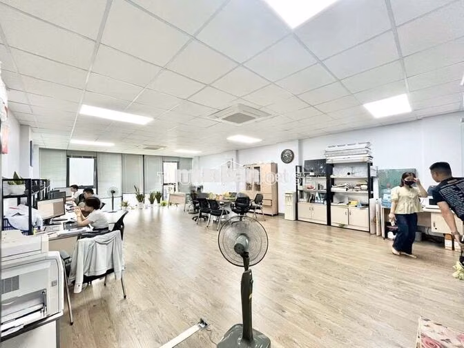 🏢 NHÀ CHO THUÊ NGUYỄN VĂN TRỖI PHÚ NHUẬN * 8X20M * HẦM TRỆT 3 LẦU 💯