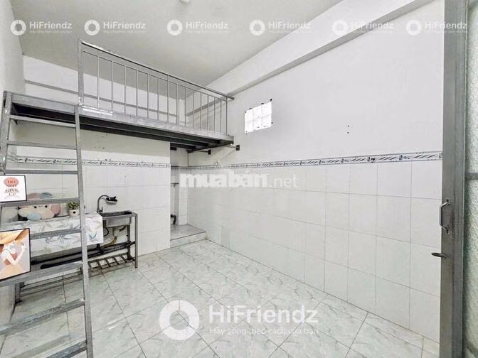 Cho Thuê Phòng Gác Giá Rẻ - Đi Bộ Qua Công Thương (HUIT) Chỉ 500m