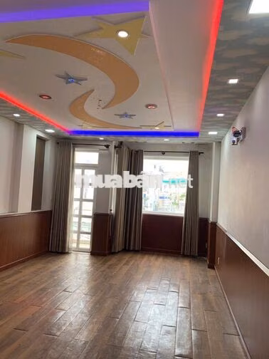NHÀ MỚI HẺM XE TẢI CMT8 QUẬN TÂN BÌNH