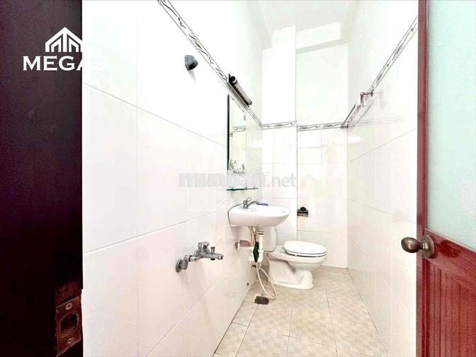 CHO THUÊ CĂN HỘ GIÁ TỐT NGAY QUẬN 3 - CẠNH BỜ KÈ HOÀNG SA TRƯỜNG SA