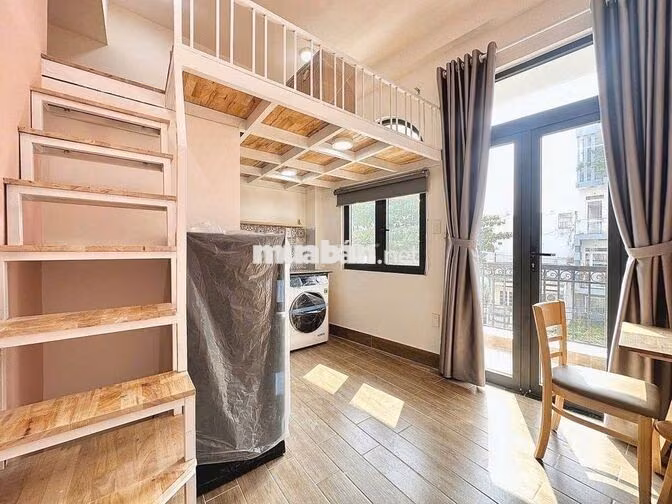 Chỉ còn 1 căn-Duplex ban công-Máy giặt riêng-Gần Văn Lang-UTH-Hutech