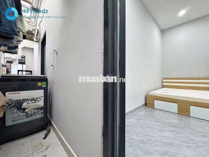 NHÀ DÃY SIÊU XỊN, 1 TRỆT 1 LẦU, SÂN ĐỂ XE RIÊNG, BẢO VỆ 24/7