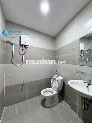 NHÀ DÃY SIÊU XỊN, 1 TRỆT 1 LẦU, SÂN ĐỂ XE RIÊNG, BẢO VỆ 24/7