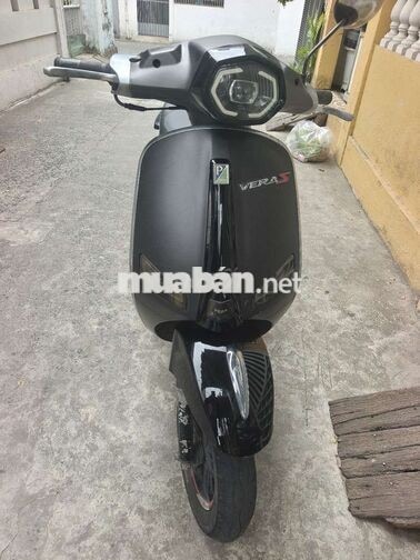 Vespa Vera LX 50cc Đen