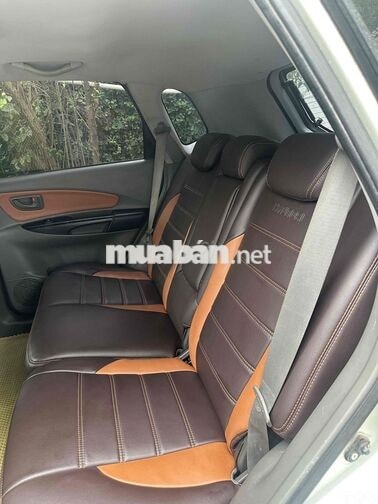 Hyundai Tucson 2.0 hai cầu 2009 Vàng cát
