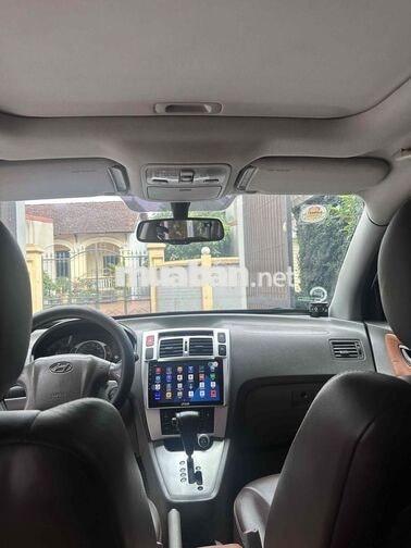 Hyundai Tucson 2.0 hai cầu 2009 Vàng cát