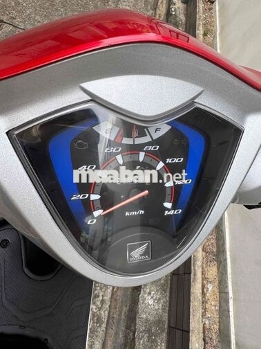 Honda Vision 2025 Cao Cấp màu Đỏ