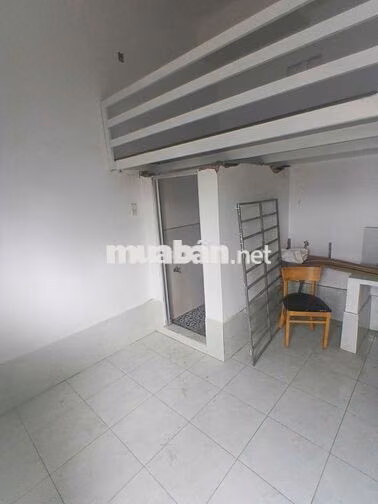 SẴN 2 PHÒNG GÁC MỚI XÂY ĐỐI ĐIỆN CVPM QUANG TRUNG