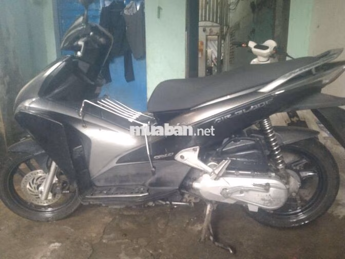 Honda Air Blade 2011 Đen xám