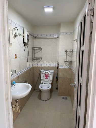 BÁN NHÀ MT TRẦN THÁNH TÔNG, P. 15, Q.TÂN BÌNH, 8.7 TỶ