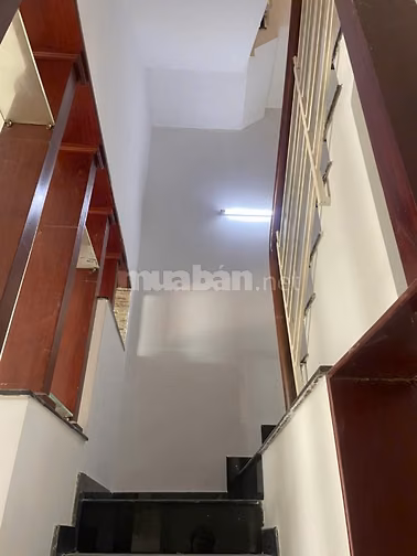 BÁN NHÀ MT TRẦN THÁNH TÔNG, P. 15, Q.TÂN BÌNH, 8.7 TỶ