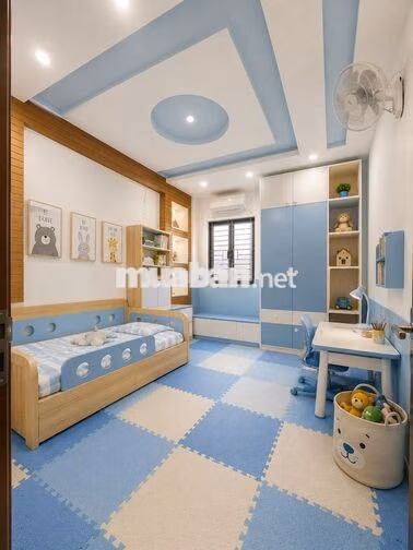 80m2-nhỉnh 9tỷ-4 tầng-nhà mới đường Độc Lập- xe hơi vào nhà-chủ ngộp