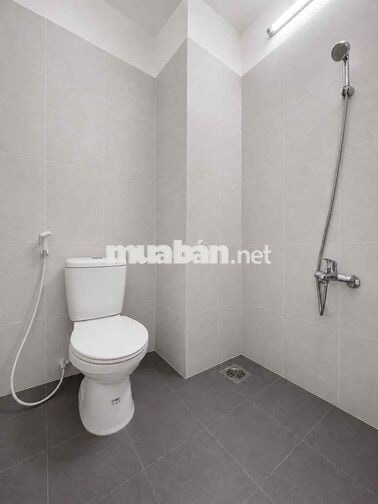 Ở NGAY PHÒNG XINH NGAY XÔ VIẾT NGHỆ TĨNH SÁT HUTECH, UEF THANG MÁY