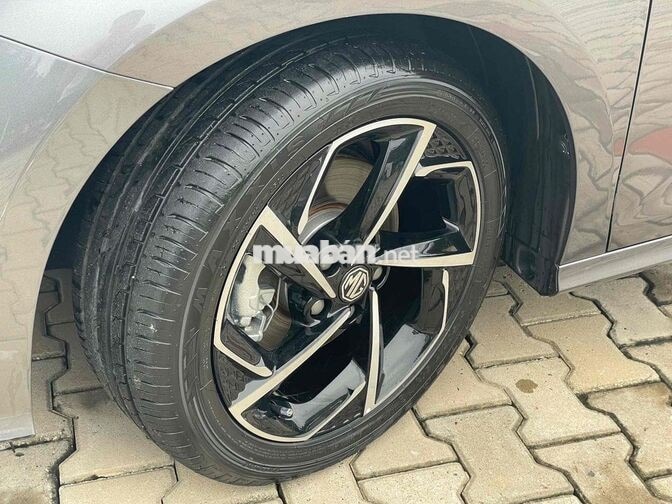 MG MG5 Luxury 2024 Xám Thái Lan