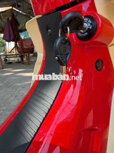 Suzuki Xipo 99 2 thì Đỏ, Kem Mới 100% giấy tờ thật