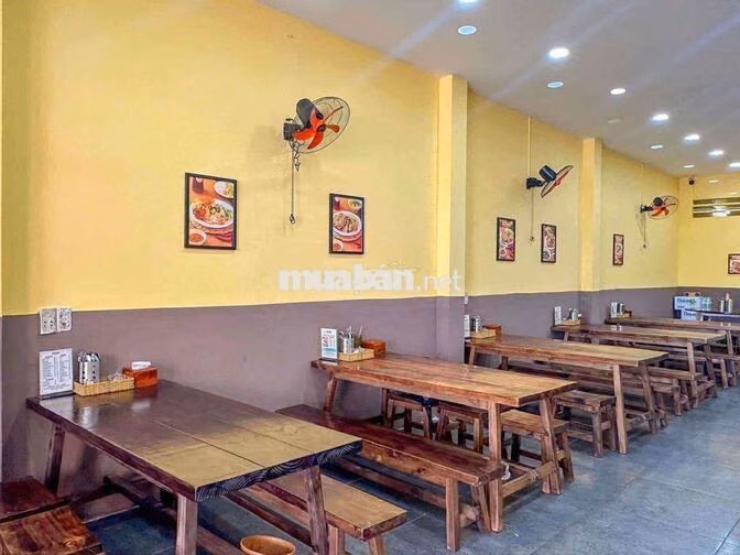 cơm tấm Tân Phú tuyển thu ngần