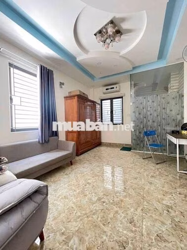 80m2-nhỉnh 9tỷ-4 tầng-nhà mới đường Độc Lập- xe hơi vào nhà-chủ ngộp