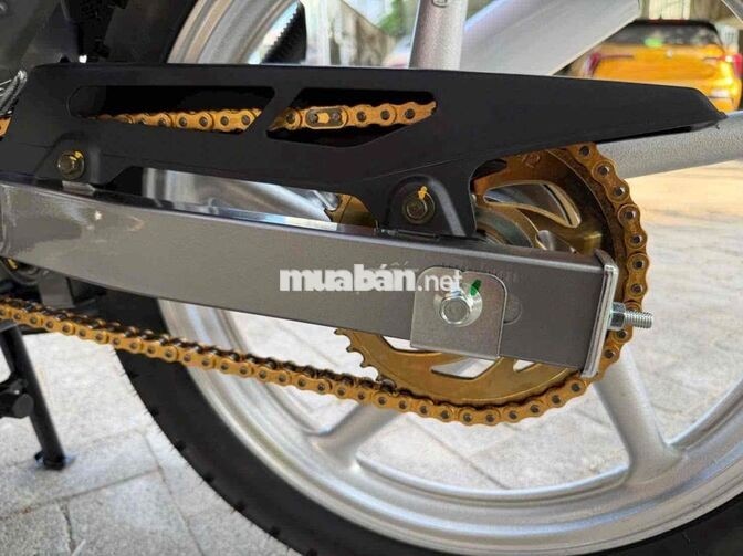 Suzuki Xipo 99 2 thì Đỏ, Kem Mới 100% giấy tờ thật