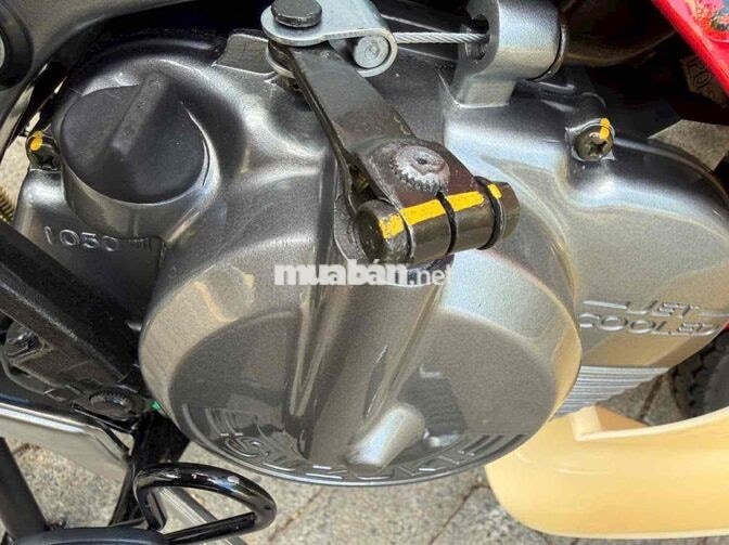 Suzuki Xipo 99 2 thì Đỏ, Kem Mới 100% giấy tờ thật