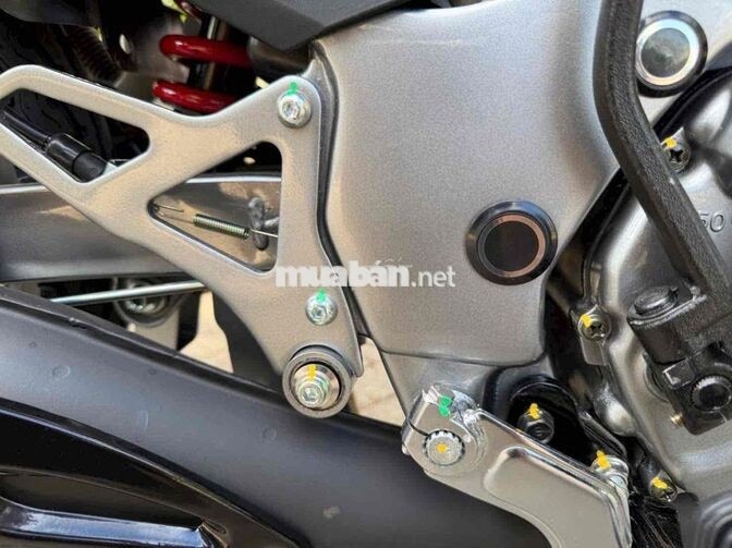 Suzuki Xipo 99 2 thì Đỏ, Kem Mới 100% giấy tờ thật
