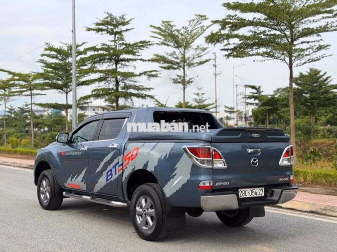 Bán Xe Mazda BT50 2018 4x4 MT Zin Đẹp