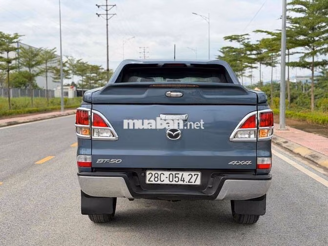 Bán Xe Mazda BT50 2018 4x4 MT Zin Đẹp