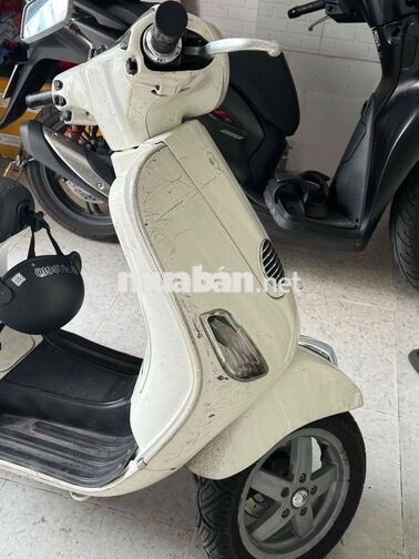 Piaggio Vespa 2012 Trắng