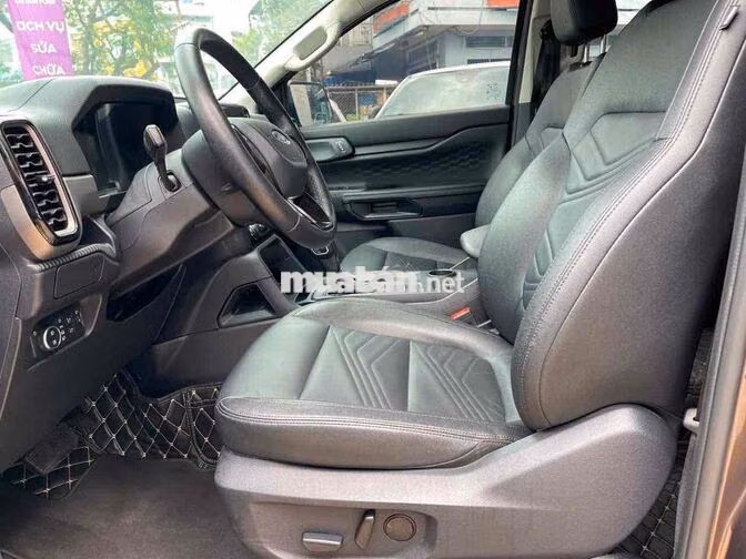 Ford Everest Ambient 2023 74.600 km Nâu