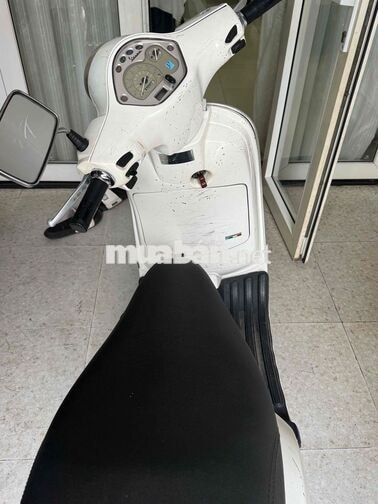 Piaggio Vespa 2012 Trắng