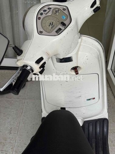 Piaggio Vespa 2012 Trắng