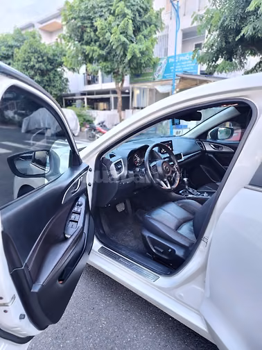 399tr Mazda 3 Luxury 1.5 bản full 2020 chính chủ