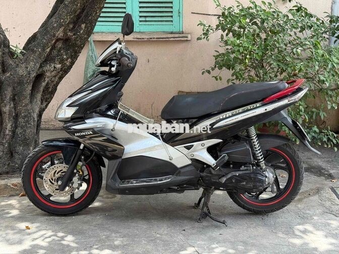 Honda Air Blade 2024 Đen bạc Việt Nam
