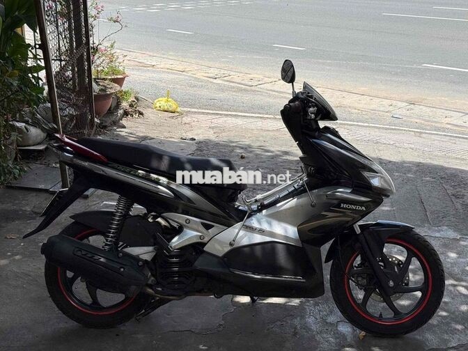 Honda Air Blade 2024 Đen bạc Việt Nam