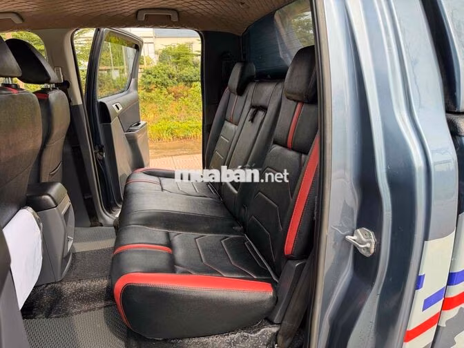 Bán Xe Mazda BT50 2018 4x4 MT Zin Đẹp