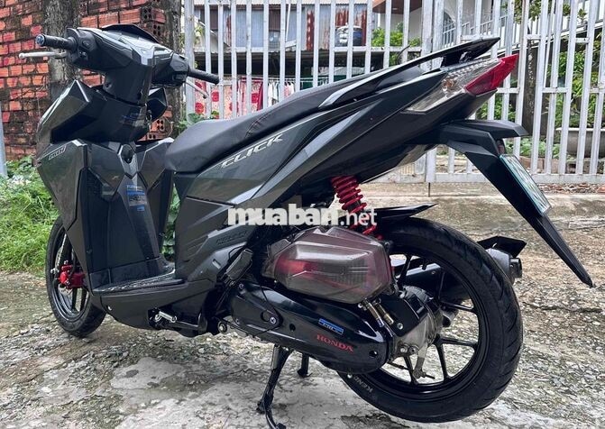 Honda Click Thái 2016 xám LamBo