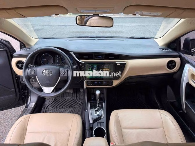 Toyota Corolla Altis 1.8G 2018 Đen 95000km