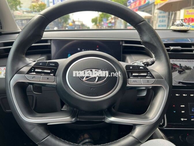Hyundai Tucson 2022 số tự động máy dầu