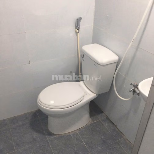 Nhà cho thuê Bình Thạnh: tổng dt 100m2; 1 trệt, 1 lầu đúc giả, pkhách,