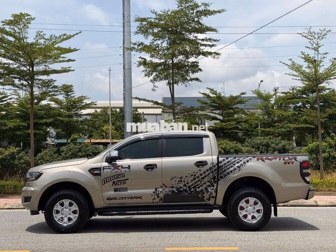 Ford Ranger XLS 2015 Số Sàn Máy Zin Xe Đẹp