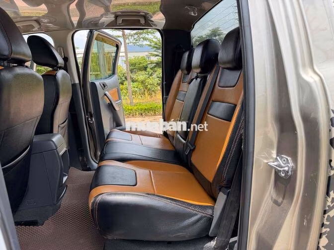 Ford Ranger XLS 2015 Số Sàn Máy Zin Xe Đẹp
