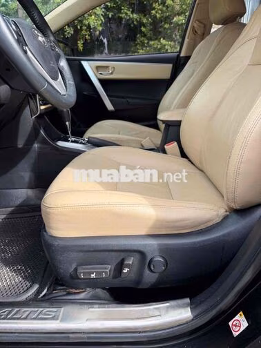 Toyota Corolla Altis 1.8G 2018 Đen 95000km