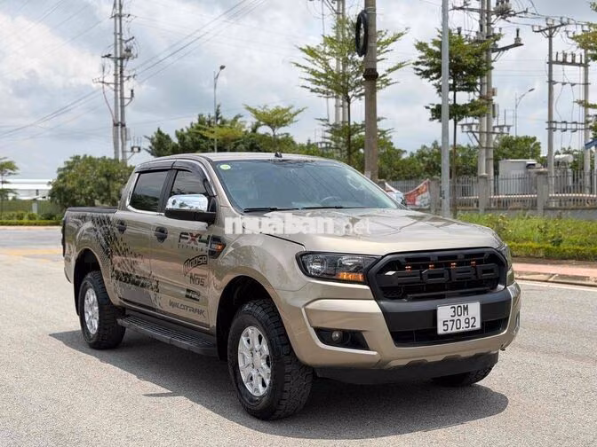 Ford Ranger XLS 2015 Số Sàn Máy Zin Xe Đẹp
