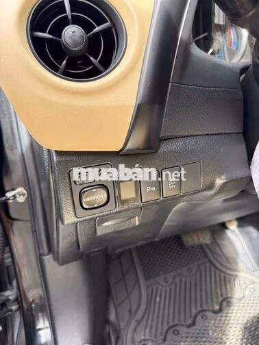 Toyota Corolla Altis 1.8G 2018 Đen 95000km