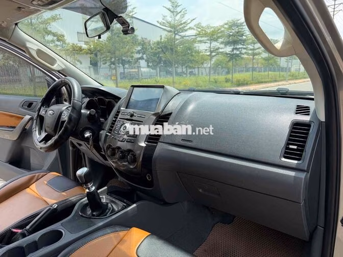 Ford Ranger XLS 2015 Số Sàn Máy Zin Xe Đẹp