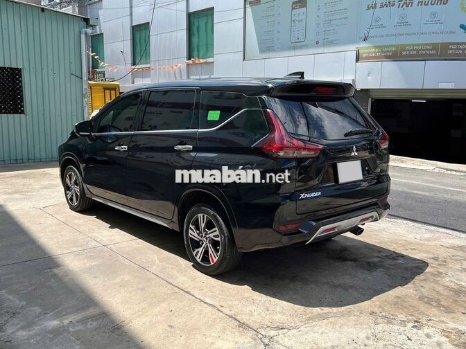Mitsubishi Xpander AT 2021 màu đen
