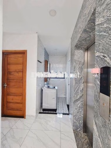 Căn hộ Lũy Bán Bích. (2pn, 1wc). Dtsd 75m2