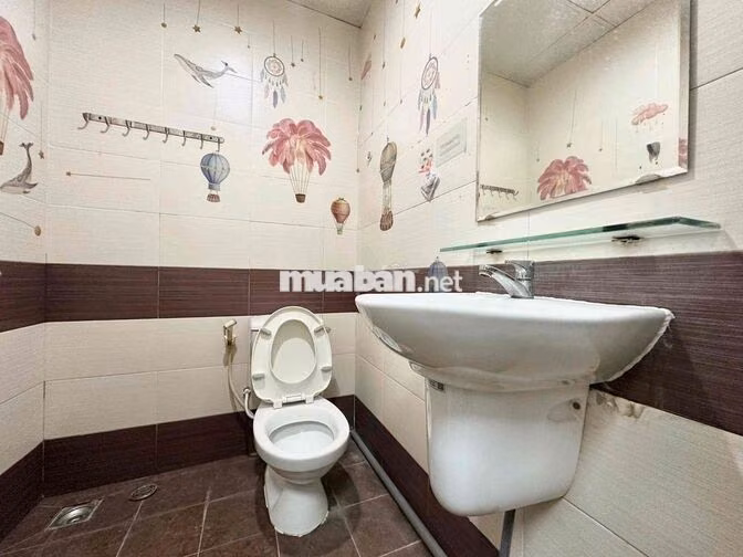 DUPLEX QUẬN 1 FULL NỘI THẤT_GIỜ GIẤC TỰ DO SÁT ĐH SÀI GÒN + ĐH SƯ PHẠM