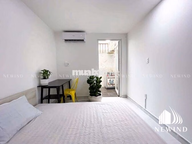Studio, CHDV cho thuê phòng trọ sinh viên RMIT, Nhân Viên văn phòng 
