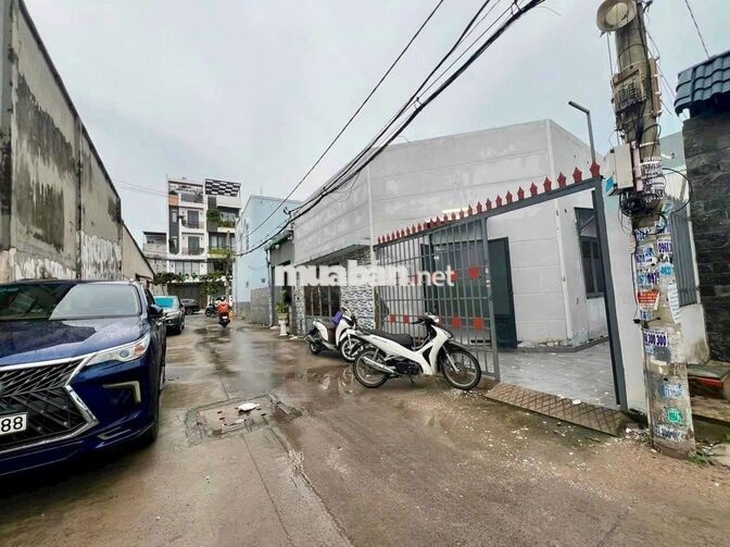 Nhà rộng 9*16 gần chợ cầu Đồng, 1pn rộng, đường xe tải