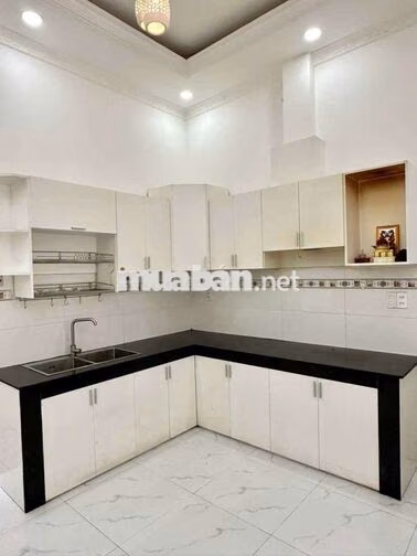 Nhà 1 trệt 3 lầu sân thượng Đường số 1 KDC Vĩnh Lộc